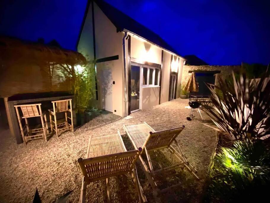 Вилла L'Etincelle Saint-Martin-des-Entrees Экстерьер фото